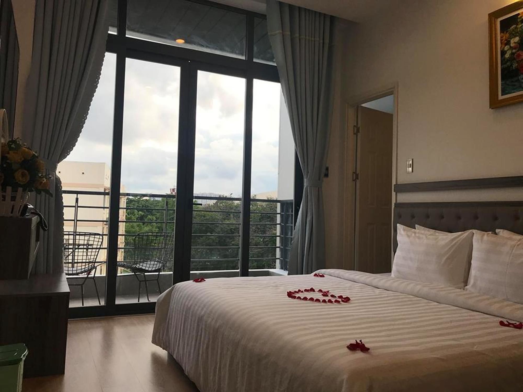 Winston Hotel Хошимин Экстерьер фото