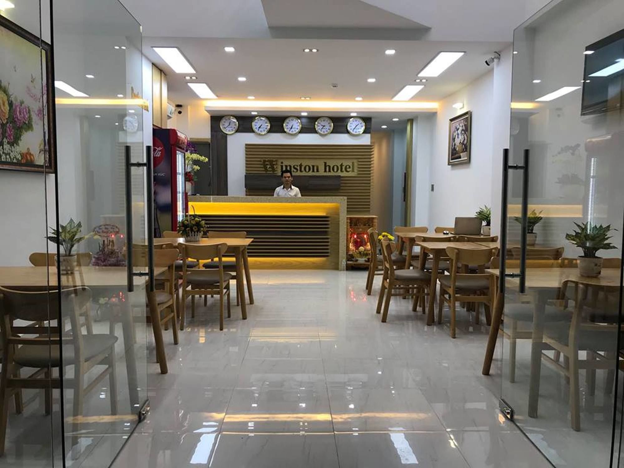 Winston Hotel Хошимин Экстерьер фото